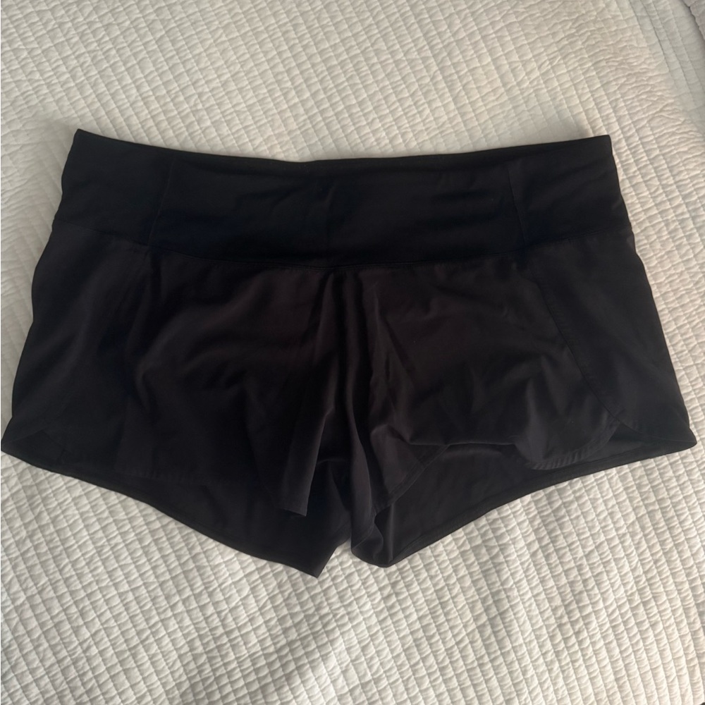Lululemon Speed Up shorts